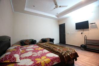 TG Stays Jangpura 1, New Delhi 2